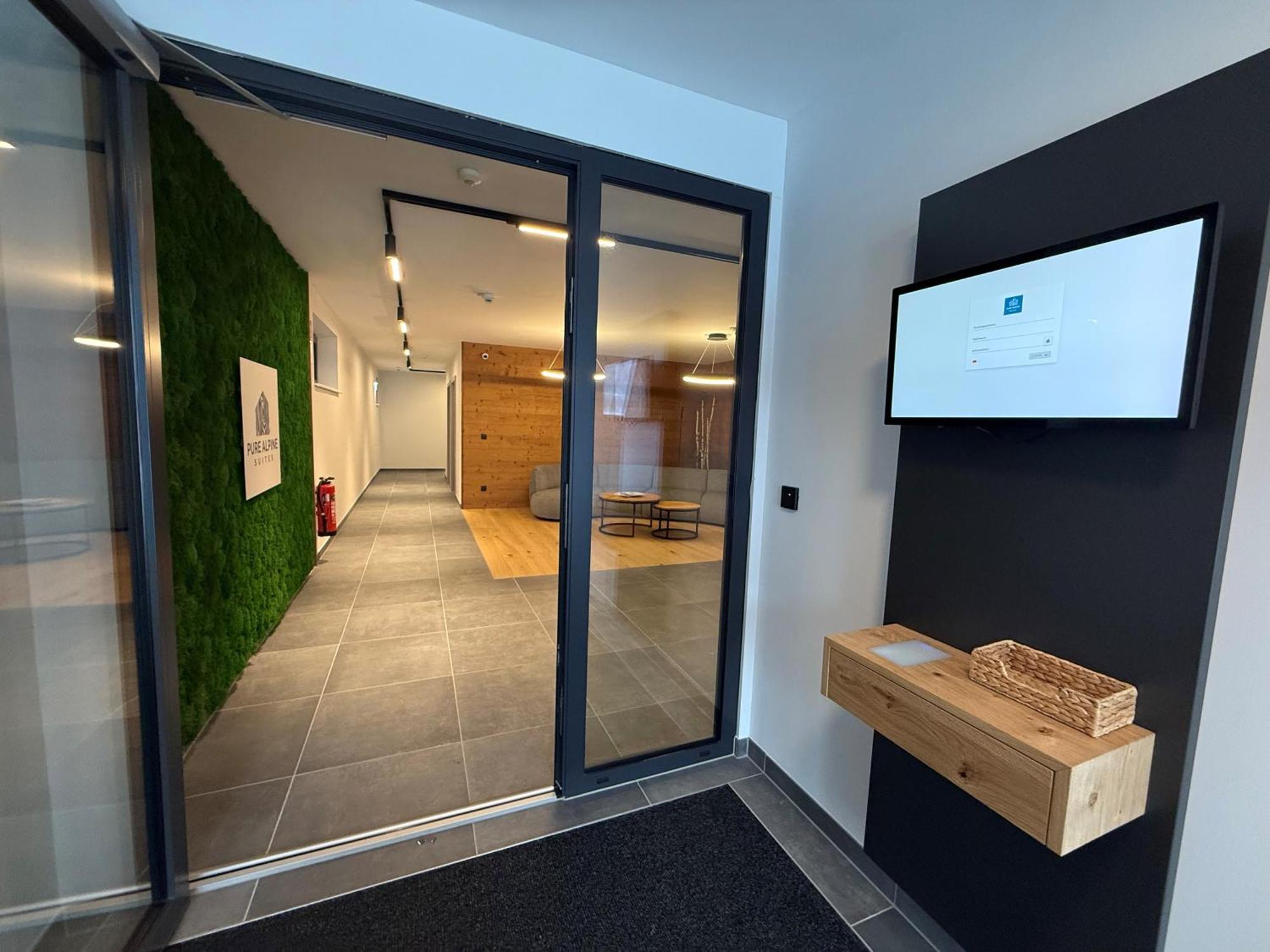 Pure Alpine Suites ชลัดมิง ภายนอก รูปภาพ