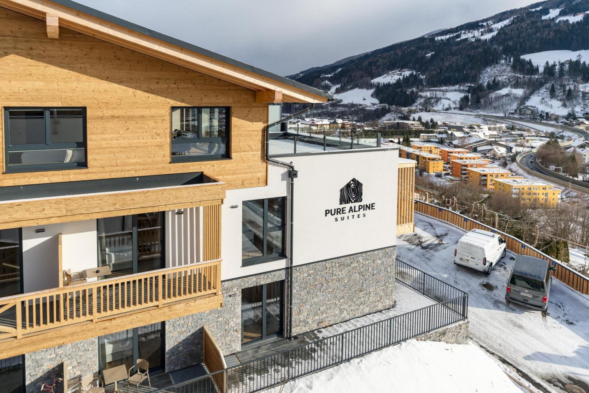 Pure Alpine Suites ชลัดมิง ภายนอก รูปภาพ