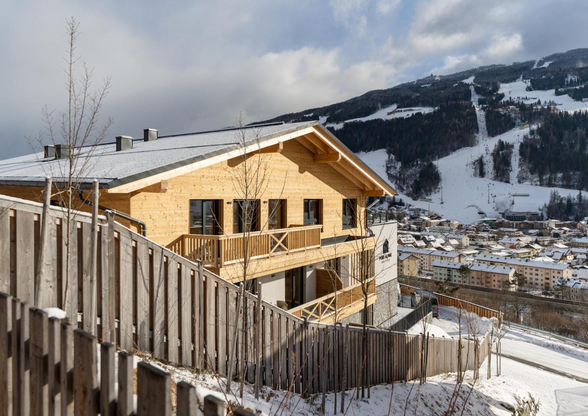 Pure Alpine Suites ชลัดมิง ภายนอก รูปภาพ