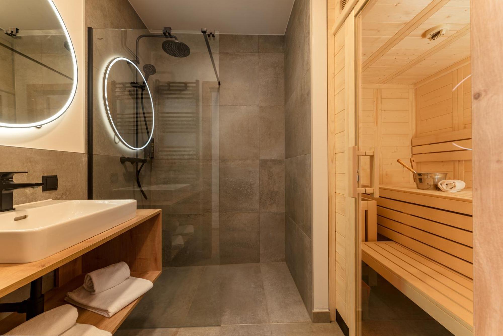 Pure Alpine Suites ชลัดมิง ภายนอก รูปภาพ