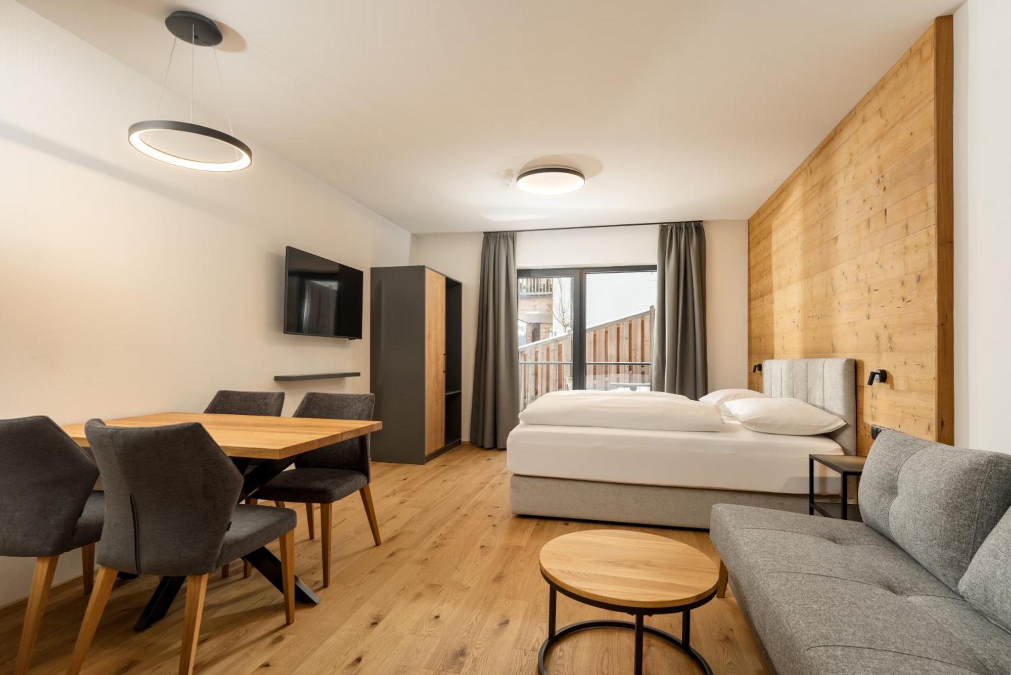 Pure Alpine Suites ชลัดมิง ภายนอก รูปภาพ